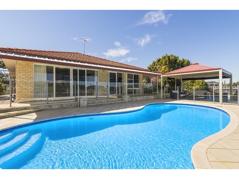 27 Harbour Town Heights, Connolly WA 6027