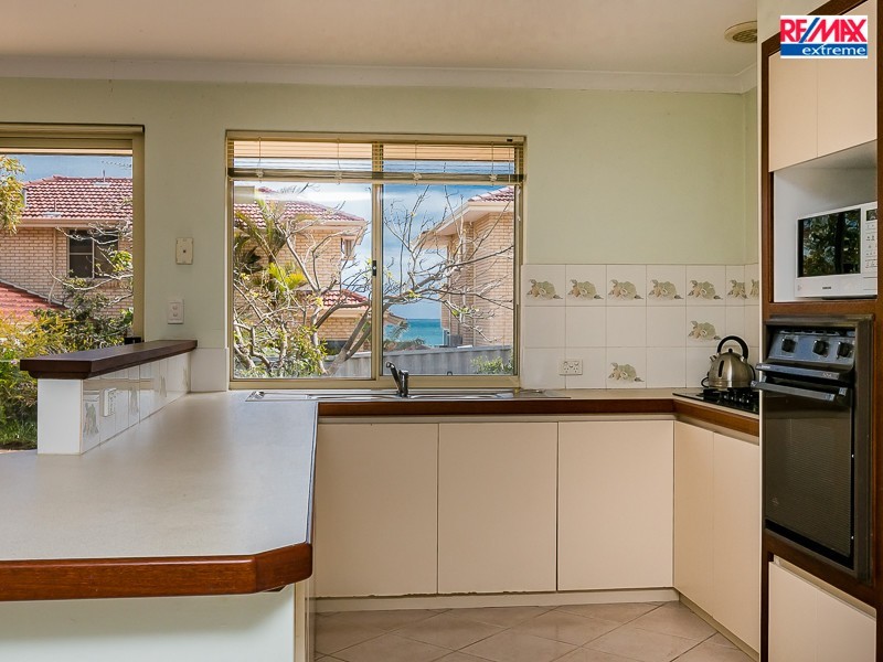 30 Mabena Place, Ocean Reef WA 6027