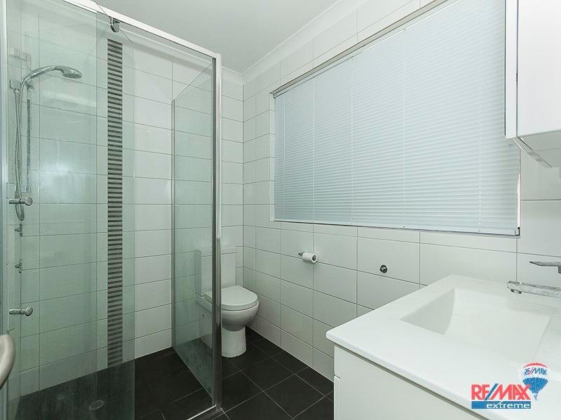 462 Shenton Avenue, Iluka WA 6028