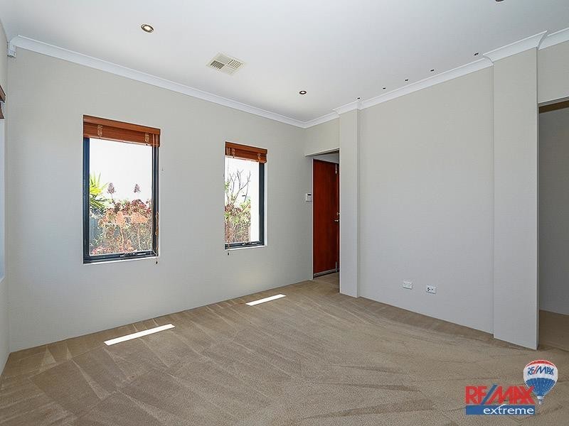19 Cockleshell Brace, Jindalee, Jindalee WA 6036