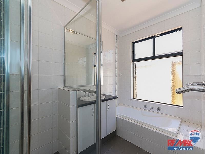 19 Cockleshell Brace, Jindalee, Jindalee WA 6036