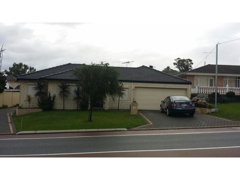 13A Ravenswood Drive, Nollamara WA 6061