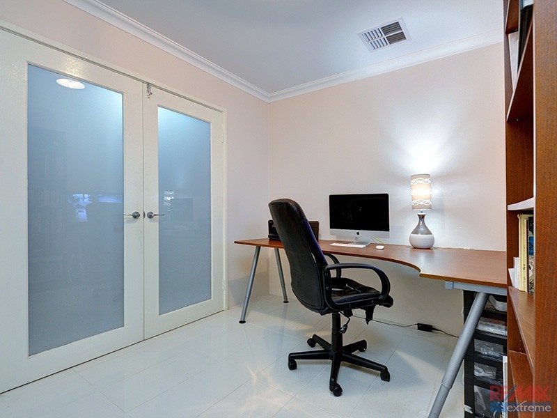 4 Clogher Street, Ridgewood WA 6030