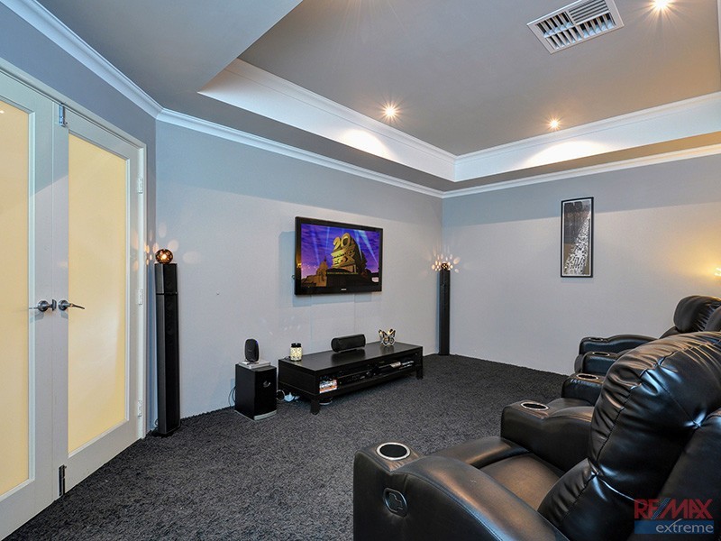 4 Clogher Street, Ridgewood WA 6030