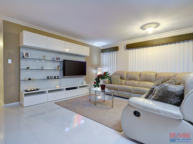 4 Clogher Street, Ridgewood WA 6030