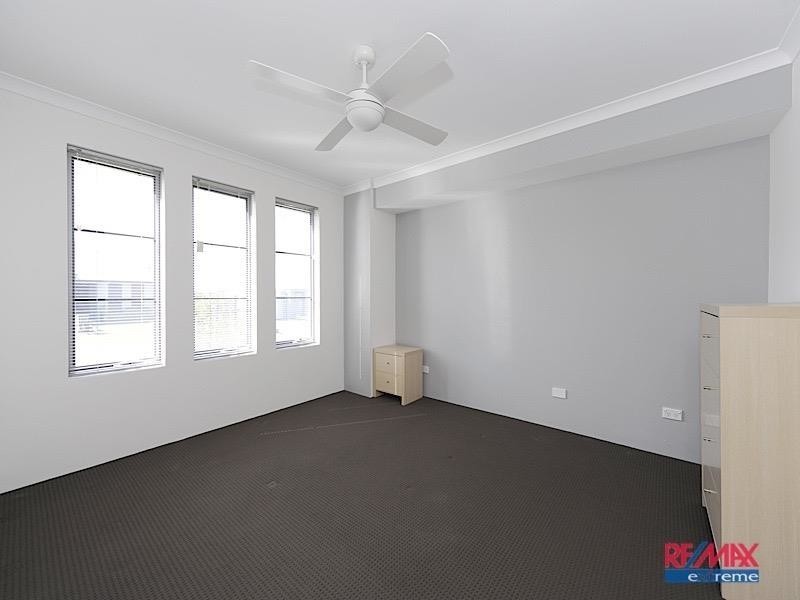 21 Columbia Crescent, Alkimos WA 6038