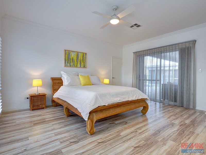 12 Barquentine Avenue, Jindalee WA 6036