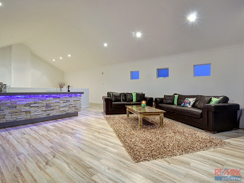 12 Barquentine Avenue, Jindalee WA 6036