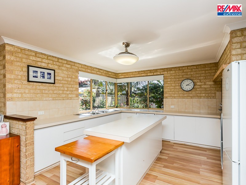 51 Ellendale Drive, Heathridge WA 6027