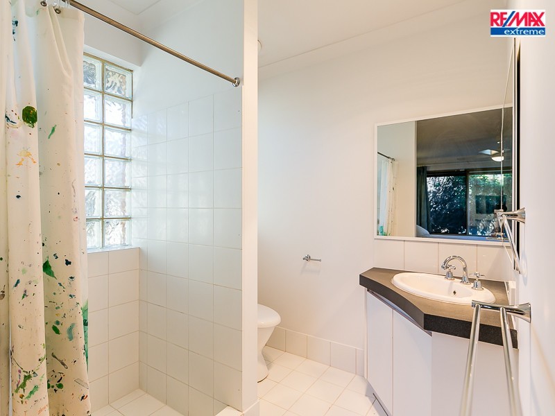 51 Ellendale Drive, Heathridge WA 6027