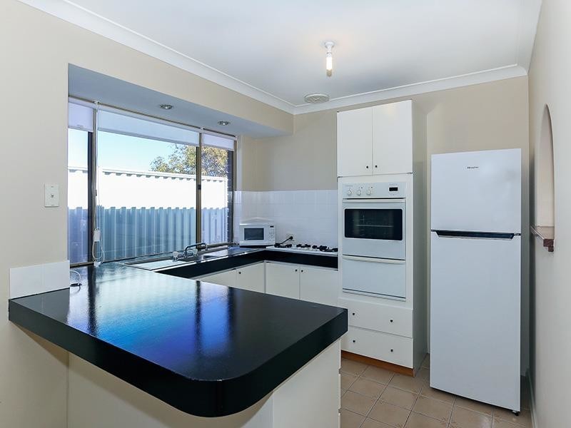 6A De Grey Court, Heathridge WA 6027