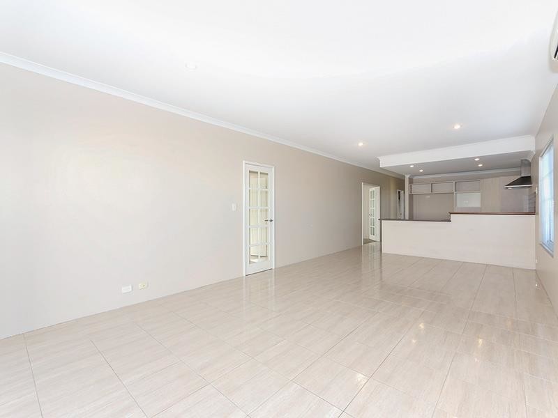 9 Argosy Lane, Jindalee WA 6036