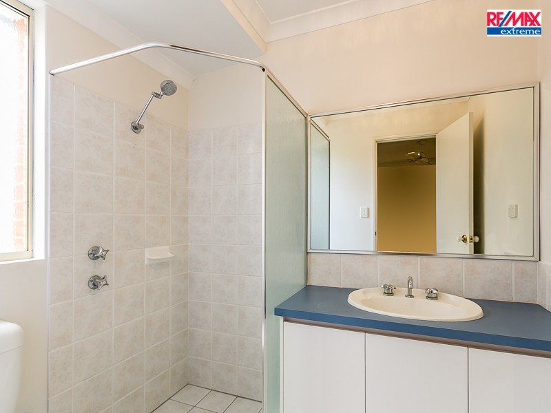 5 Lebeo Court, Heathridge WA 6027