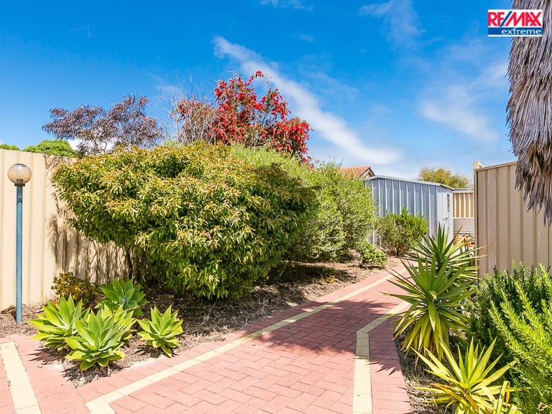 5 Lebeo Court, Heathridge WA 6027