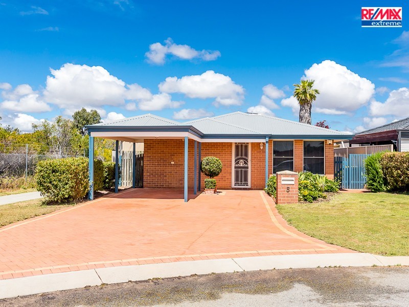 5 Lebeo Court, Heathridge WA 6027