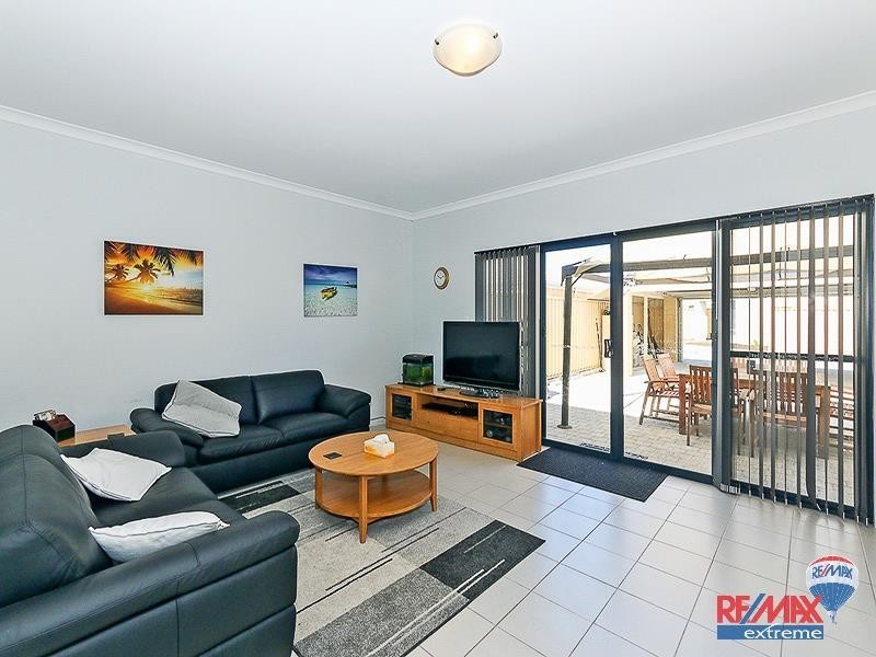 219 Camborne Parkway, Butler WA 6036