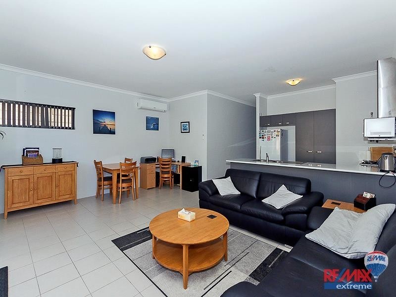 219 Camborne Parkway, Butler WA 6036