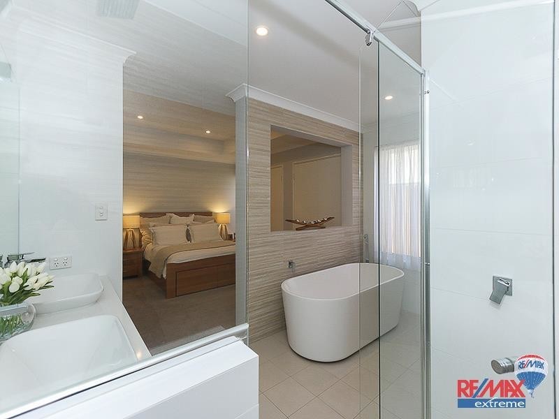 28 Marlinspike Boulevard, Jindalee WA 6036