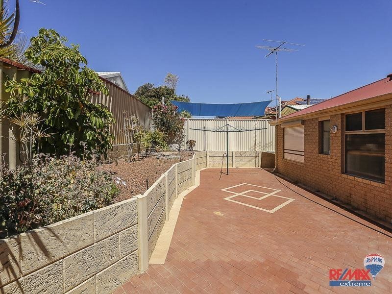 15 Greenock Gardens, Kinross WA 6028