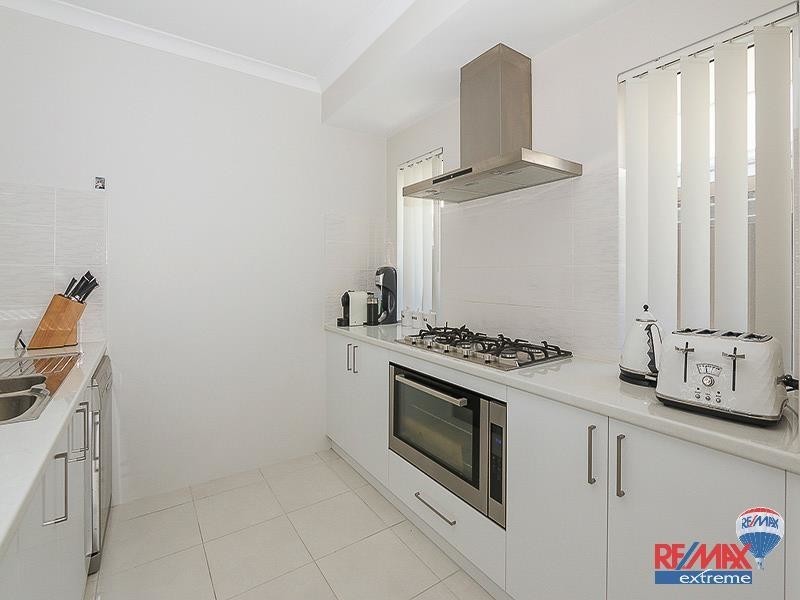 4 Werner Street, Alkimos WA 6038