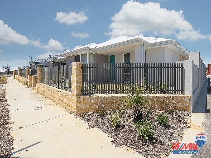4 Werner Street, Alkimos WA 6038