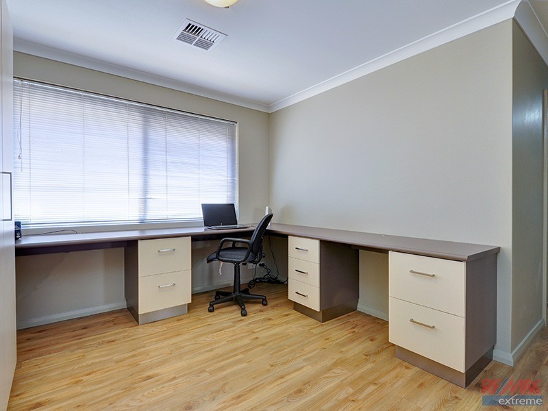 41 Dalecross Avenue, Madeley WA 6065