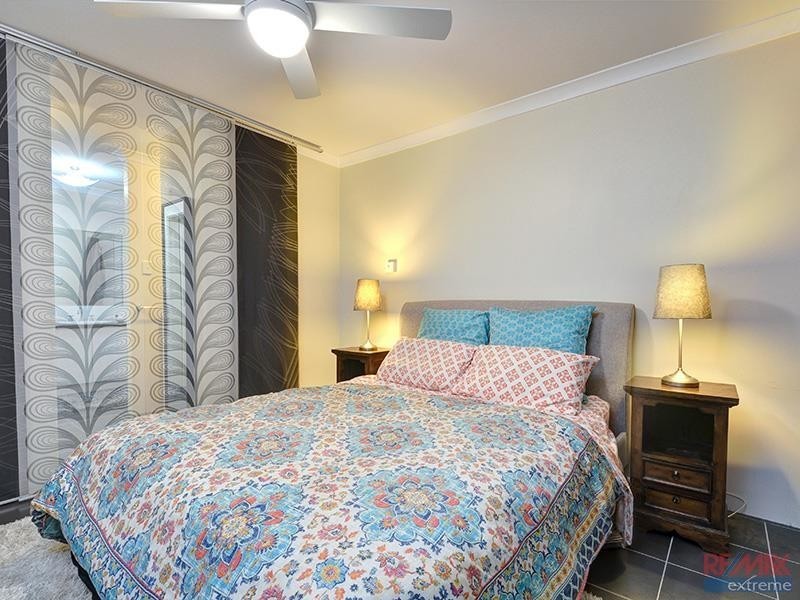 43 Grandis Boulevard, Banksia Grove WA 6031