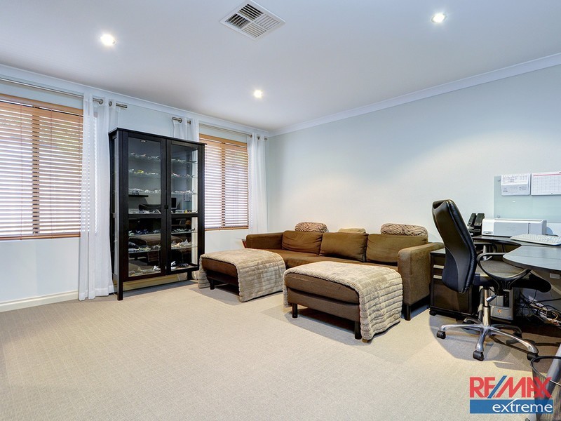 4 Arvada Street, Clarkson WA 6030