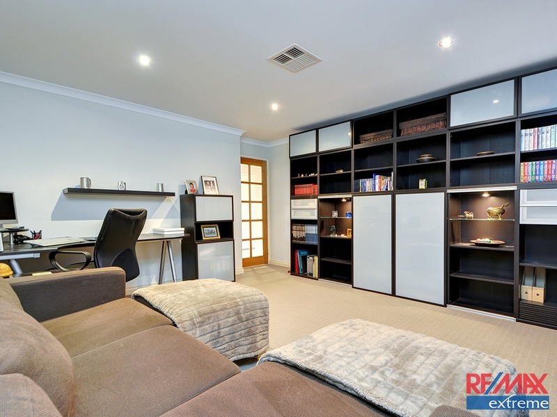 4 Arvada Street, Clarkson WA 6030