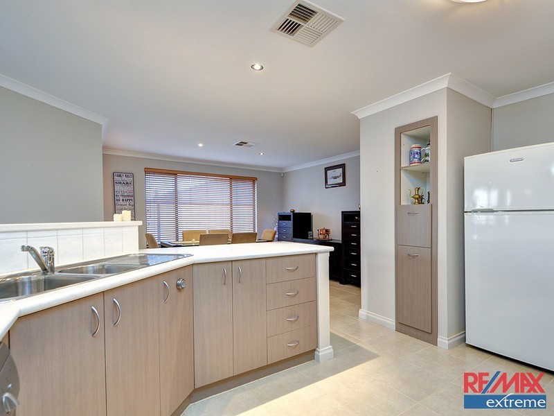 4 Arvada Street, Clarkson WA 6030