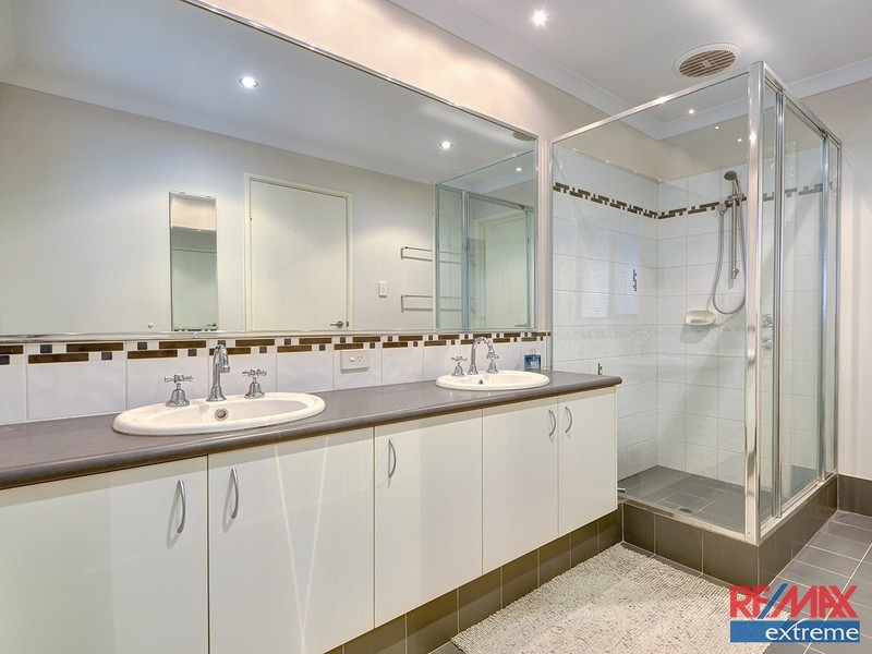 4 Arvada Street, Clarkson WA 6030