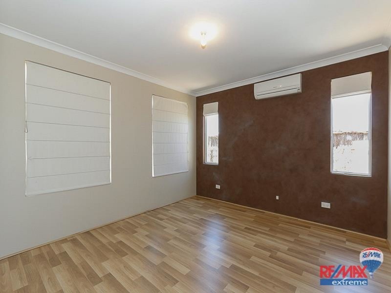 10 Belfast Crescent, Ridgewood WA 6030