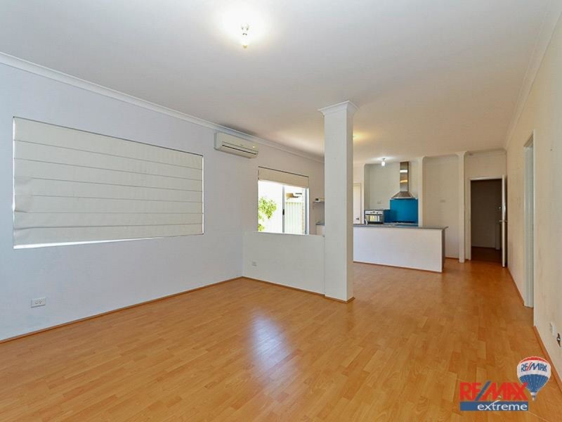 10 Belfast Crescent, Ridgewood WA 6030