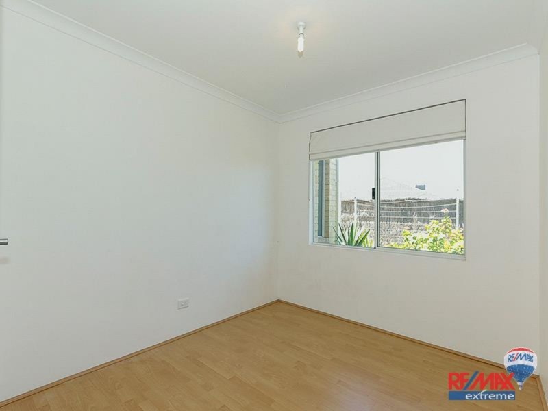 10 Belfast Crescent, Ridgewood WA 6030