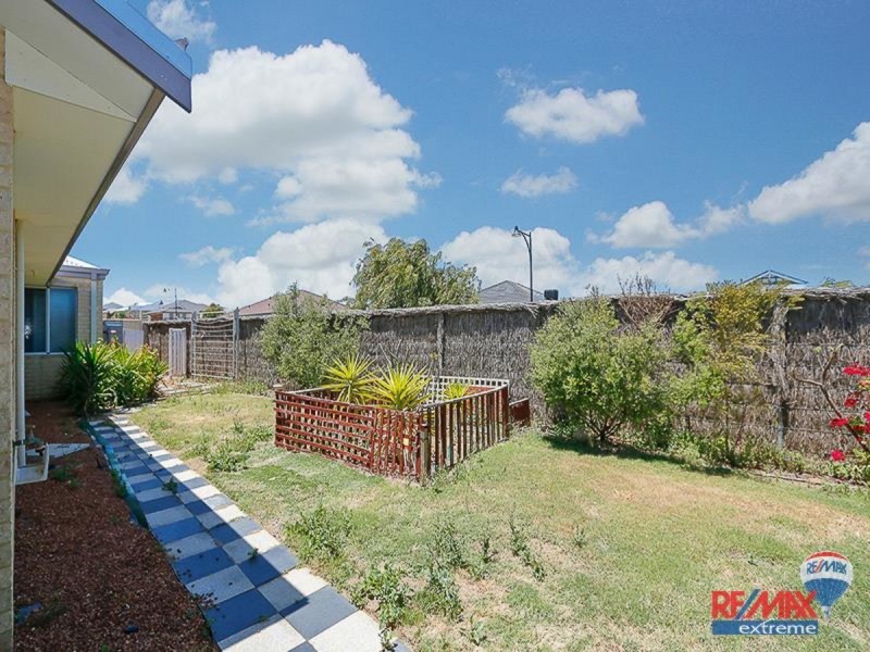 10 Belfast Crescent, Ridgewood WA 6030