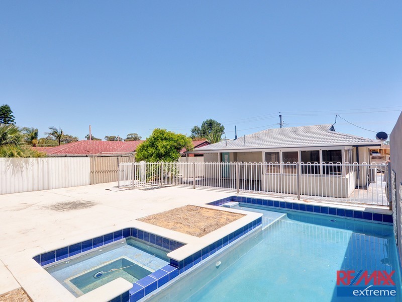 56 Grey Road, Padbury WA 6025