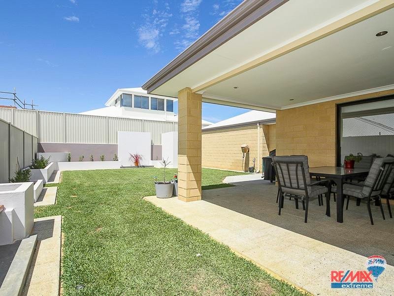4 Helmsman Avenue, Alkimos WA 6038