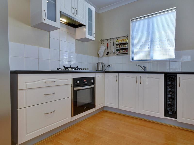 33 Zingarello Street, Pearsall WA 6065