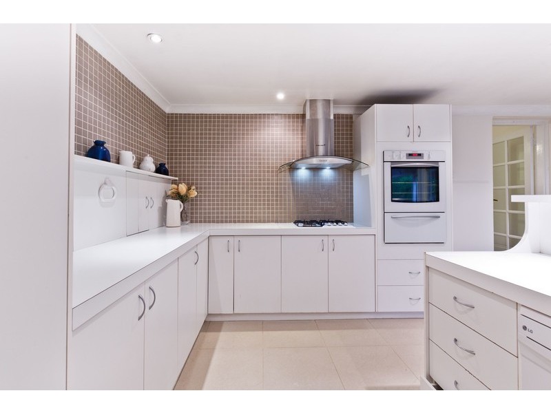 15 Armadale Road, Rivervale WA 6103