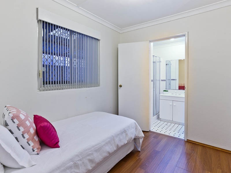 15 Armadale Road, Rivervale WA 6103