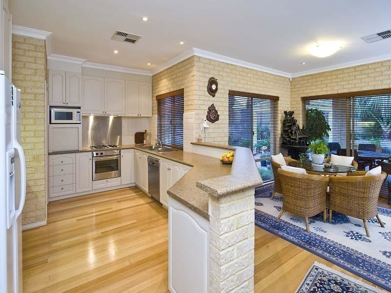 212 Ocean Drive, Quinns Rocks WA 6030