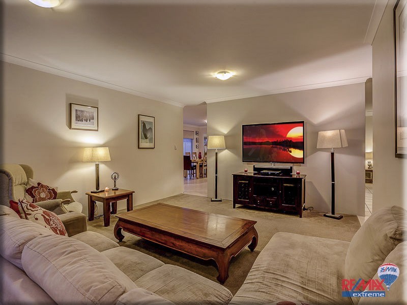 4 Carnforth Road, Butler WA 6036