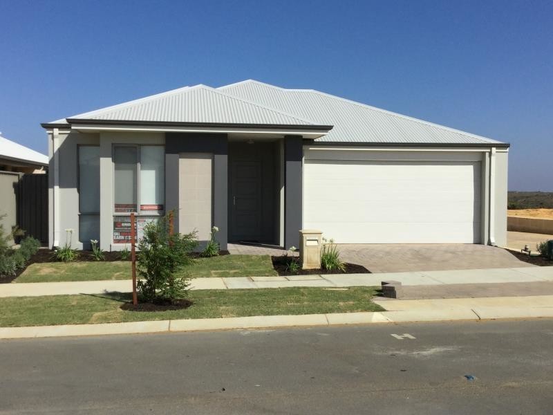 28 Verdigris Loop, Eglinton WA 6034