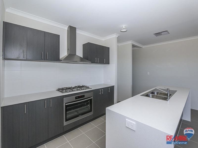 28 Verdigris Loop, Eglinton WA 6034