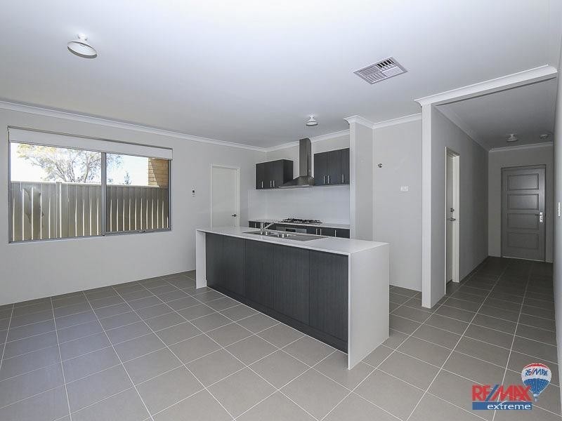 28 Verdigris Loop, Eglinton WA 6034