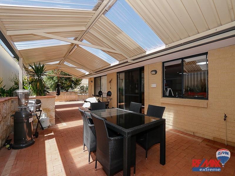 22 Heacham Avenue, Hocking WA 6065