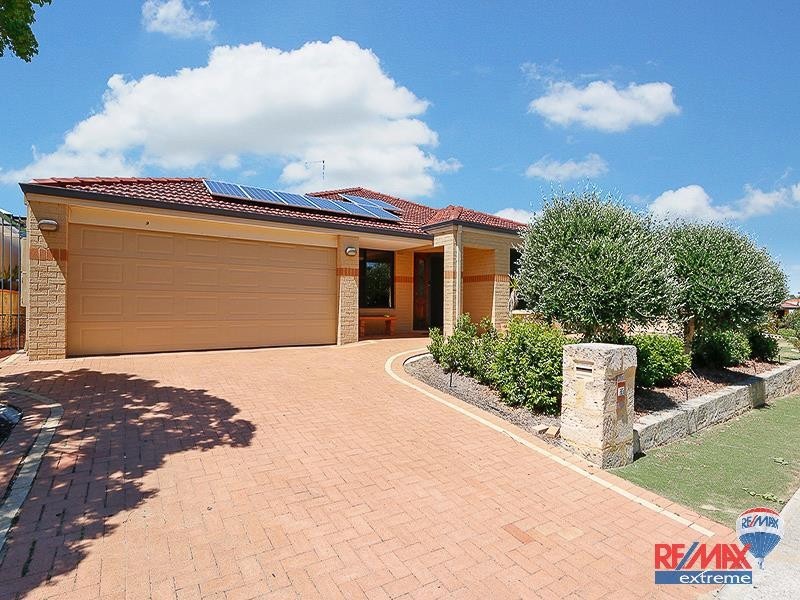 22 Heacham Avenue, Hocking WA 6065