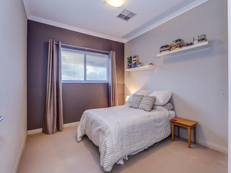 7 Spindrift Street, Jindalee WA 6036