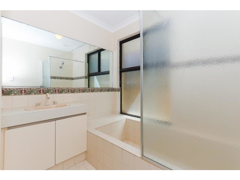 33 Paddington Avenue, Currambine WA 6028