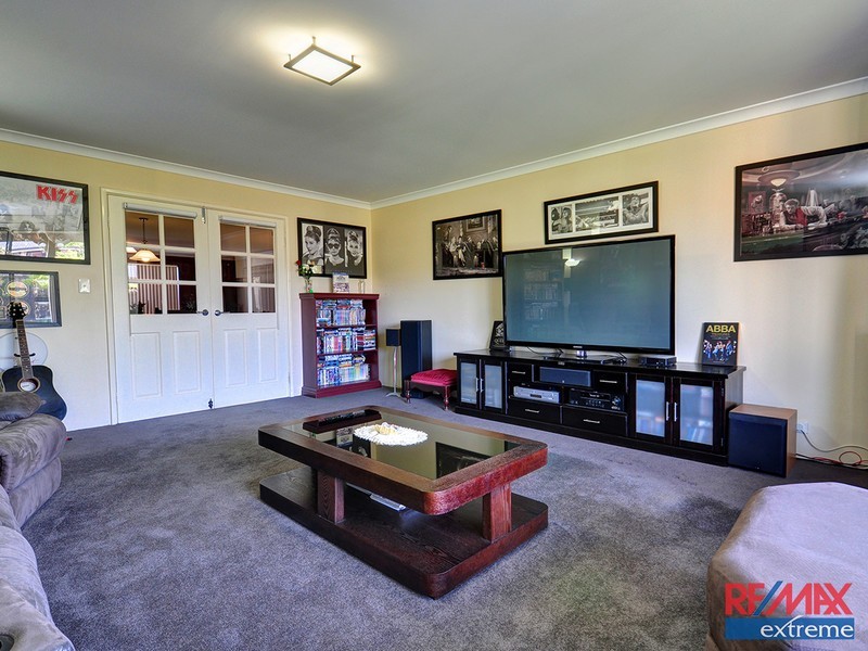 36 Shelburne Gardens, Ridgewood WA 6030